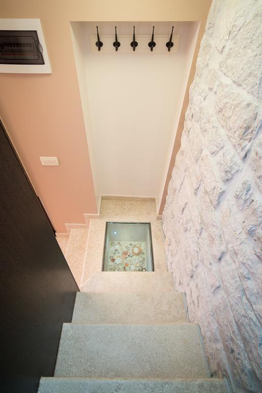 Apartment Shambala Sea View ロヴィニ エクステリア 写真