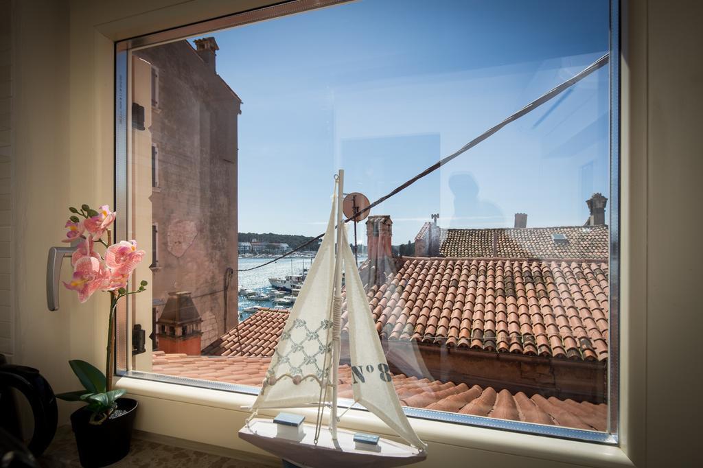 Apartment Shambala Sea View ロヴィニ エクステリア 写真